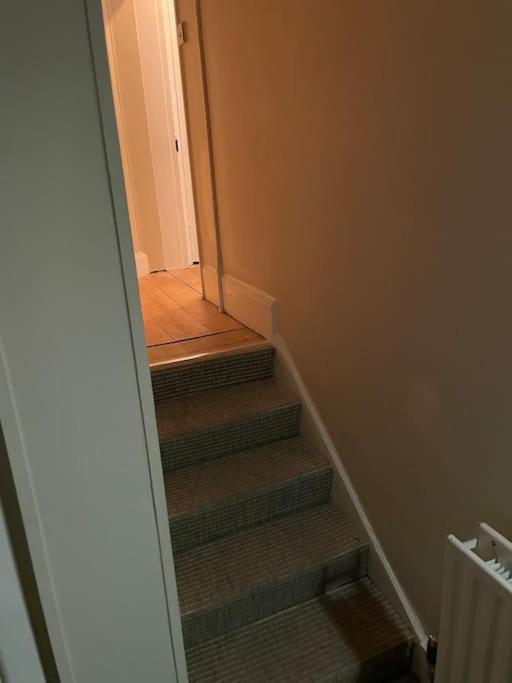 Ground Floor Apartment In Central באת' מראה חיצוני תמונה